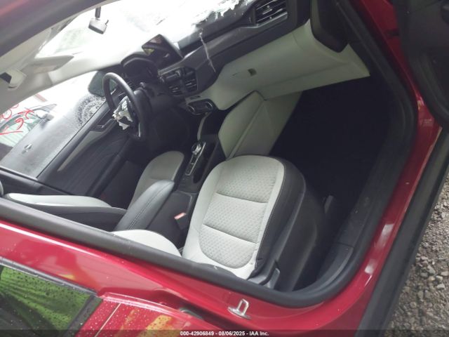 Ford Escape Active Image 5