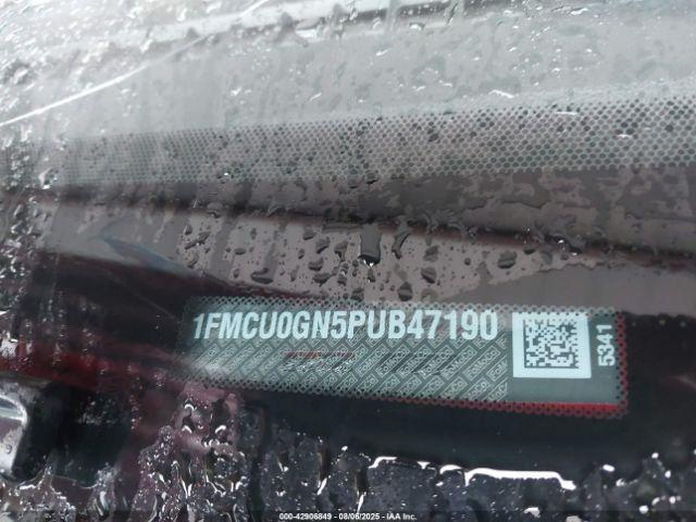 Ford Escape Active Image 13