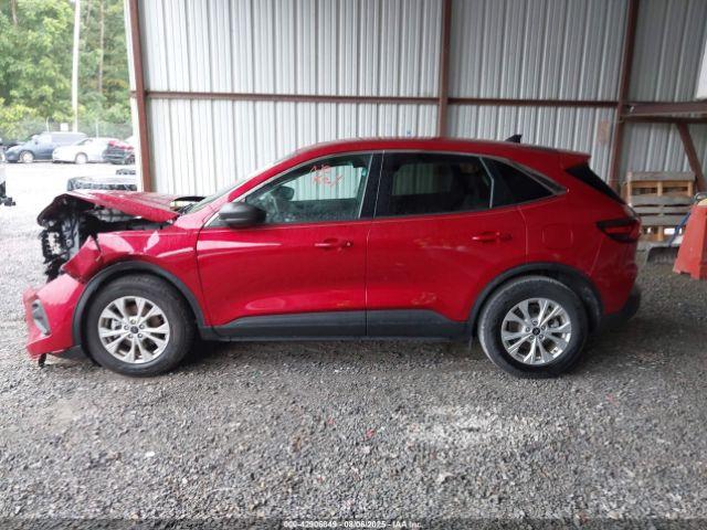 Ford Escape Active Image 9
