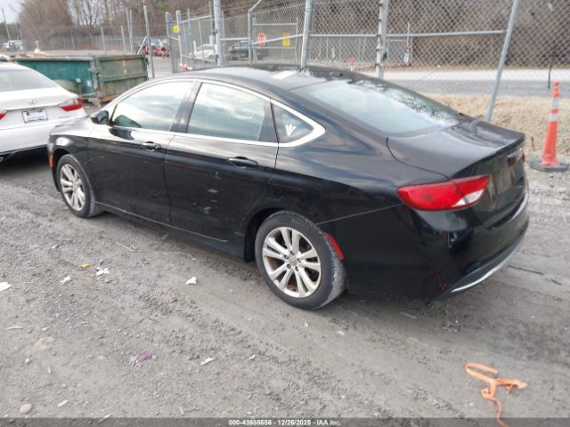 Chrysler 200 Limited Image 5