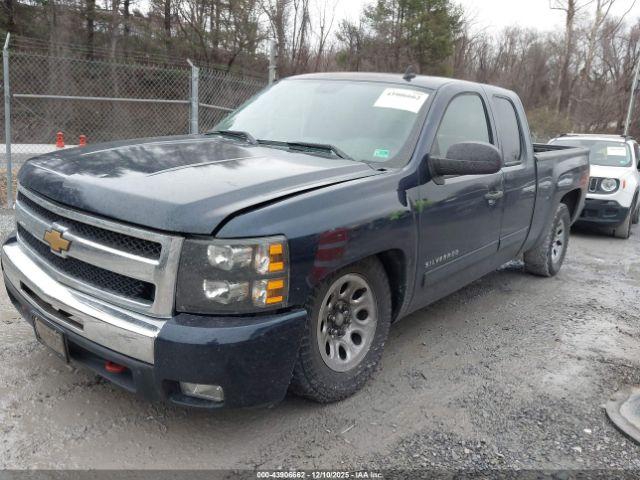 Chevrolet Silverado 1500 Lt Image 2