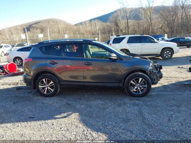 Toyota RAV4 Xle Image 10