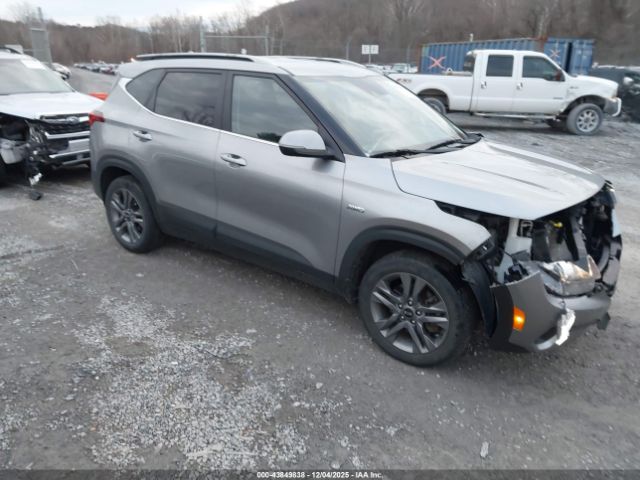 Kia Seltos S Image 1