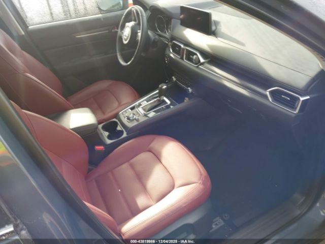 Mazda Cx 2.5 S Carbon Edition Image 3