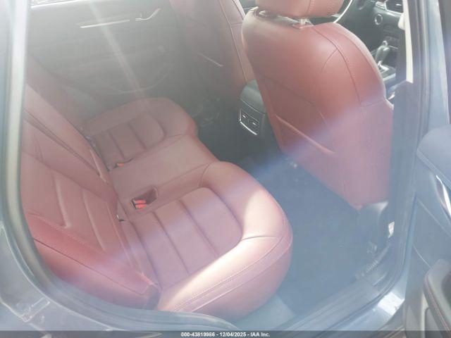 Mazda Cx 2.5 S Carbon Edition Image 6