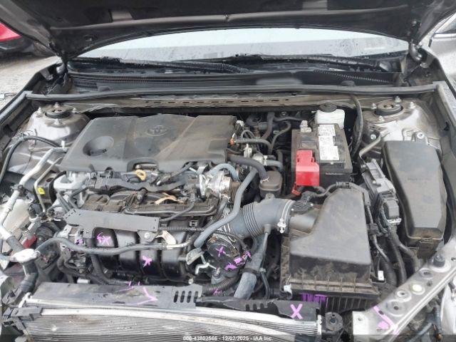 Toyota Camry Se Image 6