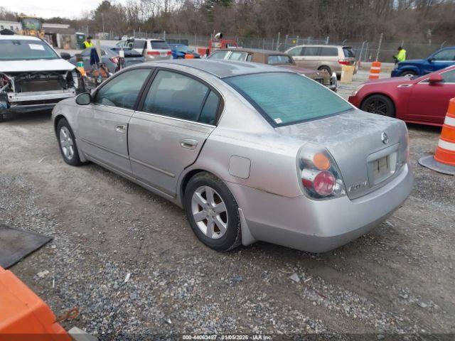Nissan Altima 2.5 S Image 3