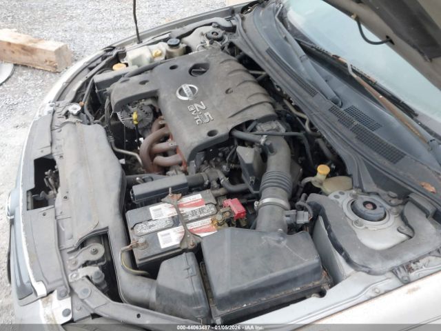 Nissan Altima 2.5 S Image 2