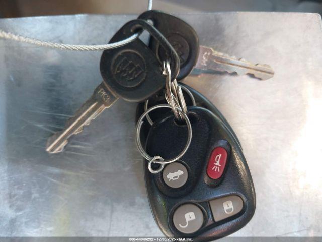 Buick LeSabre Limited Image 5