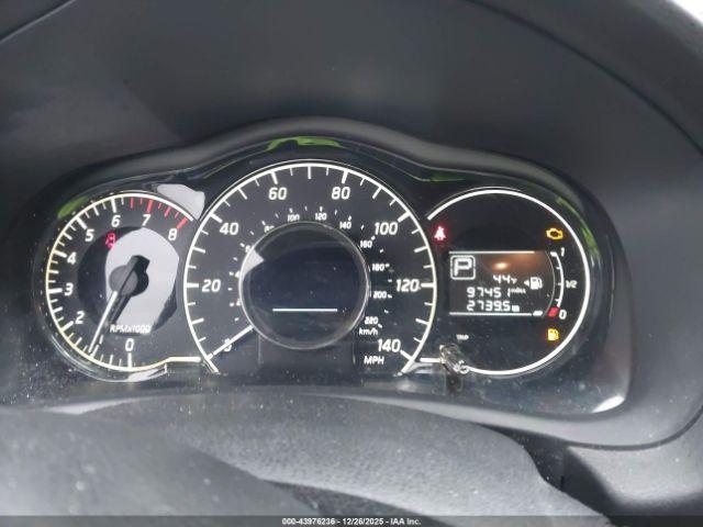 Nissan Versa Image 15