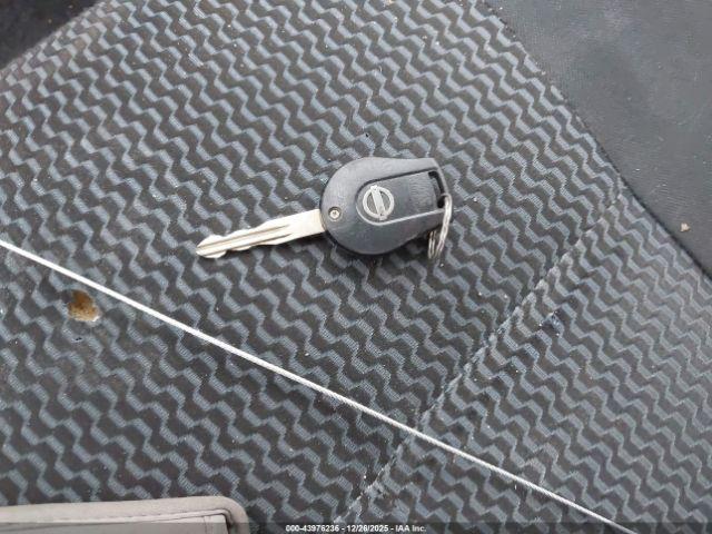 Nissan Versa Image 13