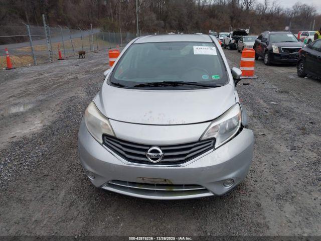 Nissan Versa Image 8