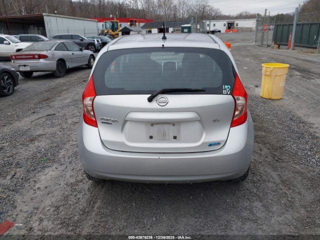 Nissan Versa Image 10