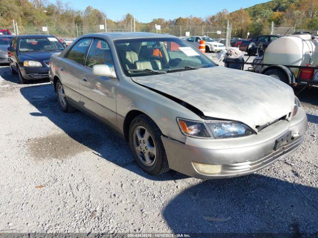  Salvage Lexus Es