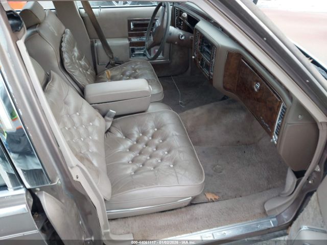 Cadillac Brougham Image 3