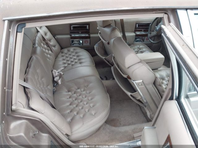 Cadillac Brougham Image 10