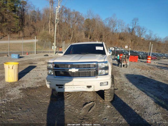 Chevrolet Silverado 1500 High Country Image 5