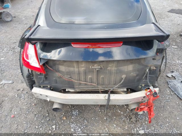 Nissan 370Z Touring Image 12