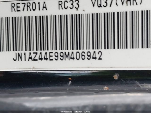 Nissan 370Z Touring Image 9