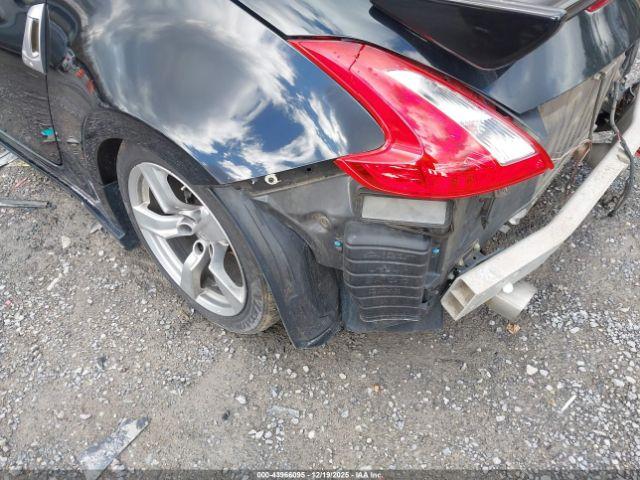 Nissan 370Z Touring Image 11