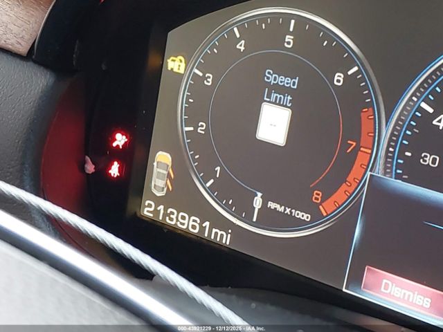 Cadillac XTS Premium Image 18