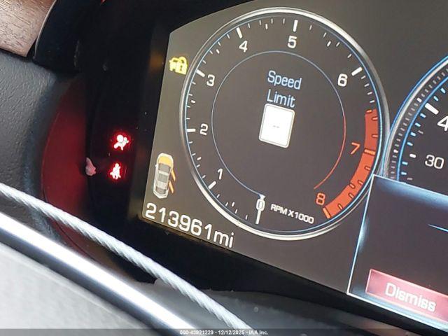 Cadillac XTS Premium Image 18