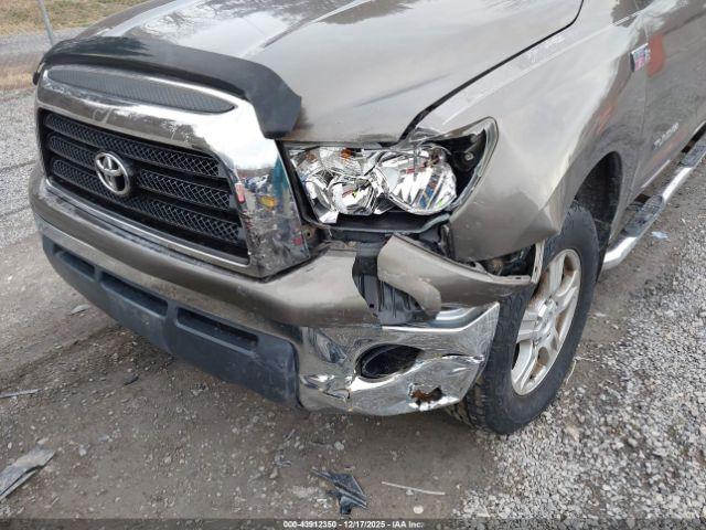 Toyota Tundra Sr5 5.7l V8 Image 4