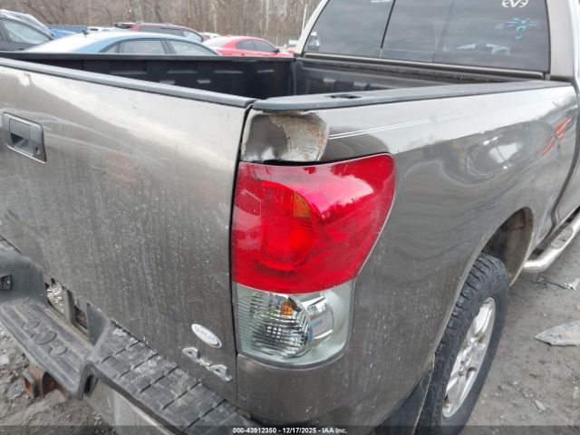 Toyota Tundra Sr5 5.7l V8 Image 10