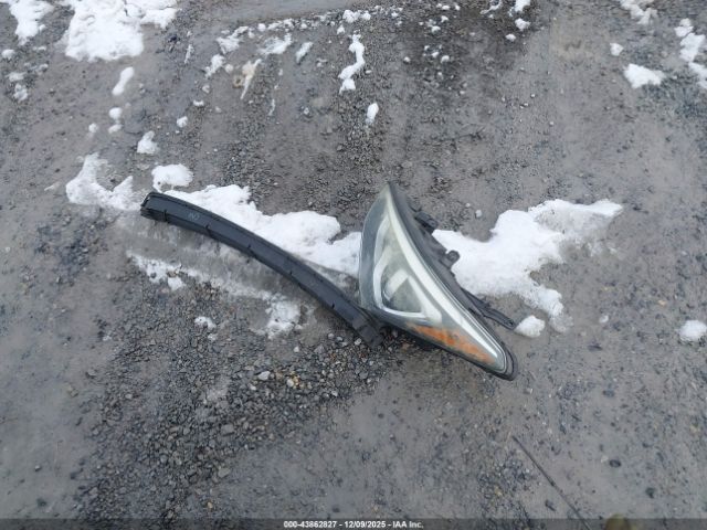 Hyundai SANTA FE 2.4l Image 2