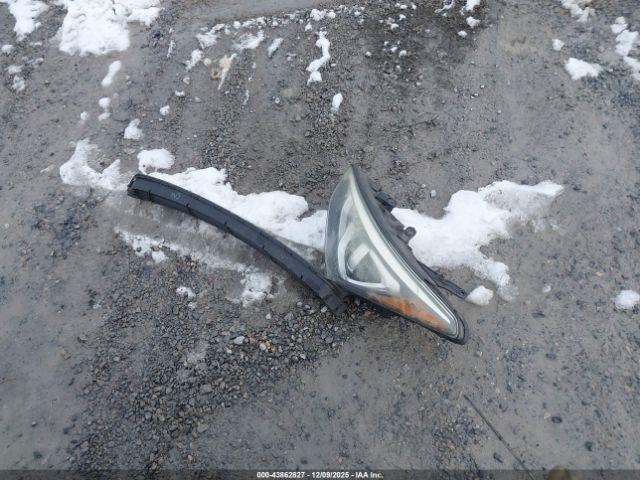 Hyundai SANTA FE 2.4l Image 2