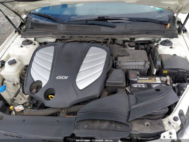 Kia Cadenza Premium Image 18