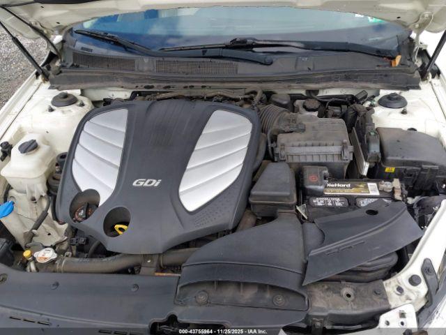 Kia Cadenza Premium Image 18