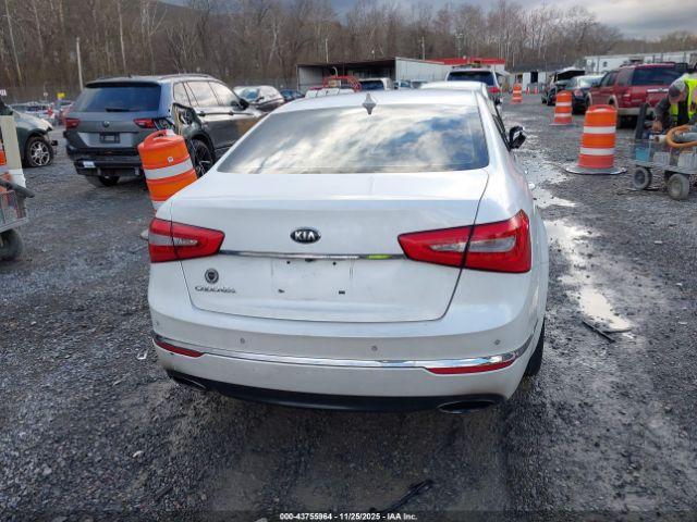 Kia Cadenza Premium Image 16