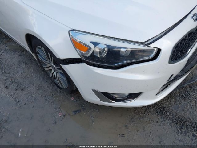 Kia Cadenza Premium Image 17