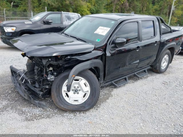 Nissan Frontier Sv 4x4 Image 4