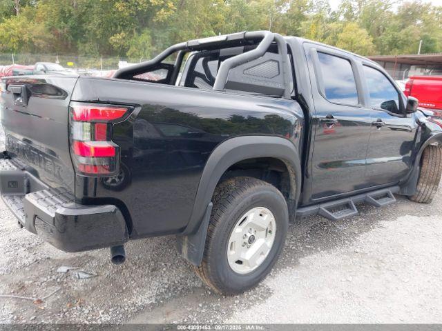 Nissan Frontier Sv 4x4 Image 18