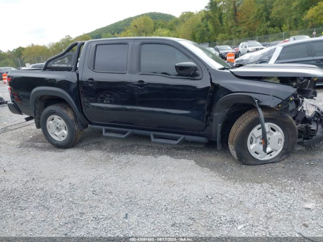 Nissan Frontier Sv 4x4 Image 8