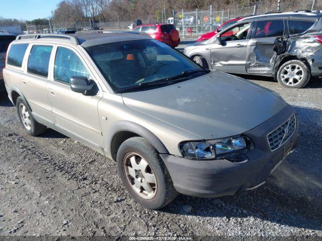  Salvage Volvo XC70