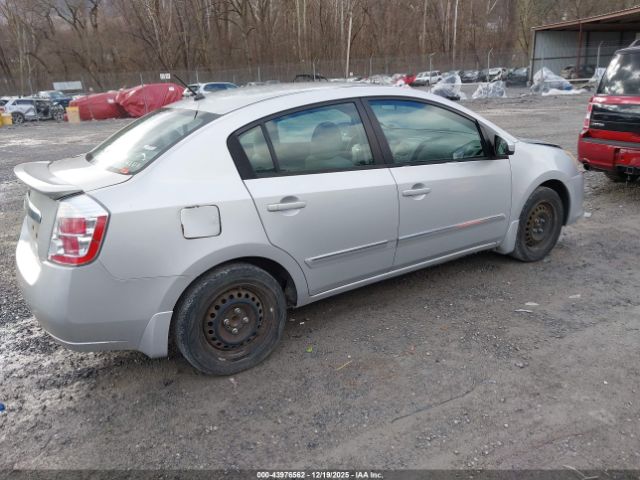 Nissan Sentra 2.0s Image 12