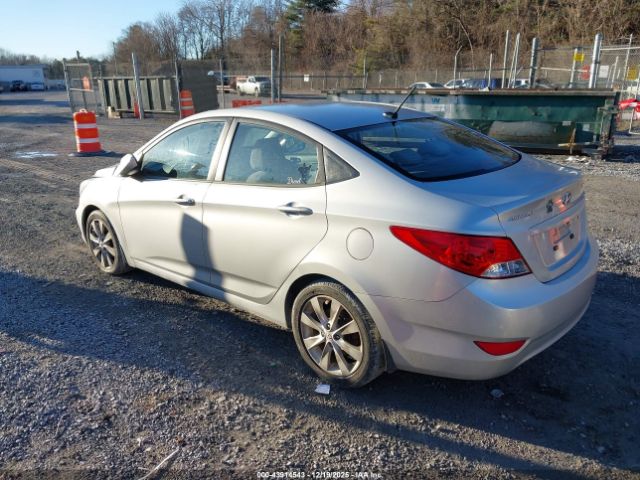 Hyundai ACCENT Gls Image 4