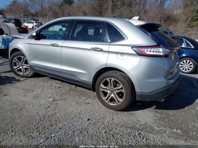 Ford Edge Titanium Image 2